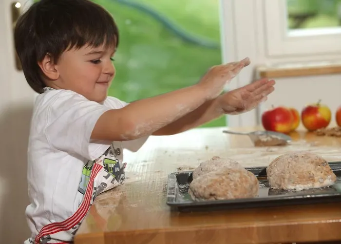 Kleinhofers Himbeernest 住宿加早餐酒店 安格