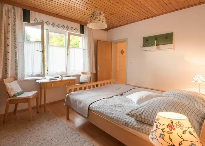 住宿加早餐酒店 Kleinhofers Himbeernest 3*